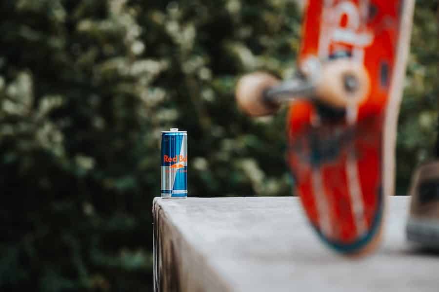 Desmitificando las bebidas energéticas y precauciones a tener en cuenta
